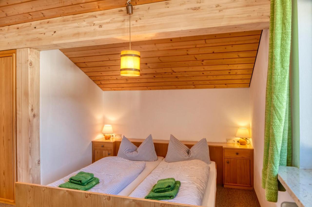 Ruhige Ferienwohnung Partenkirchen 2 Гармиш-Партенкирхен Экстерьер фото